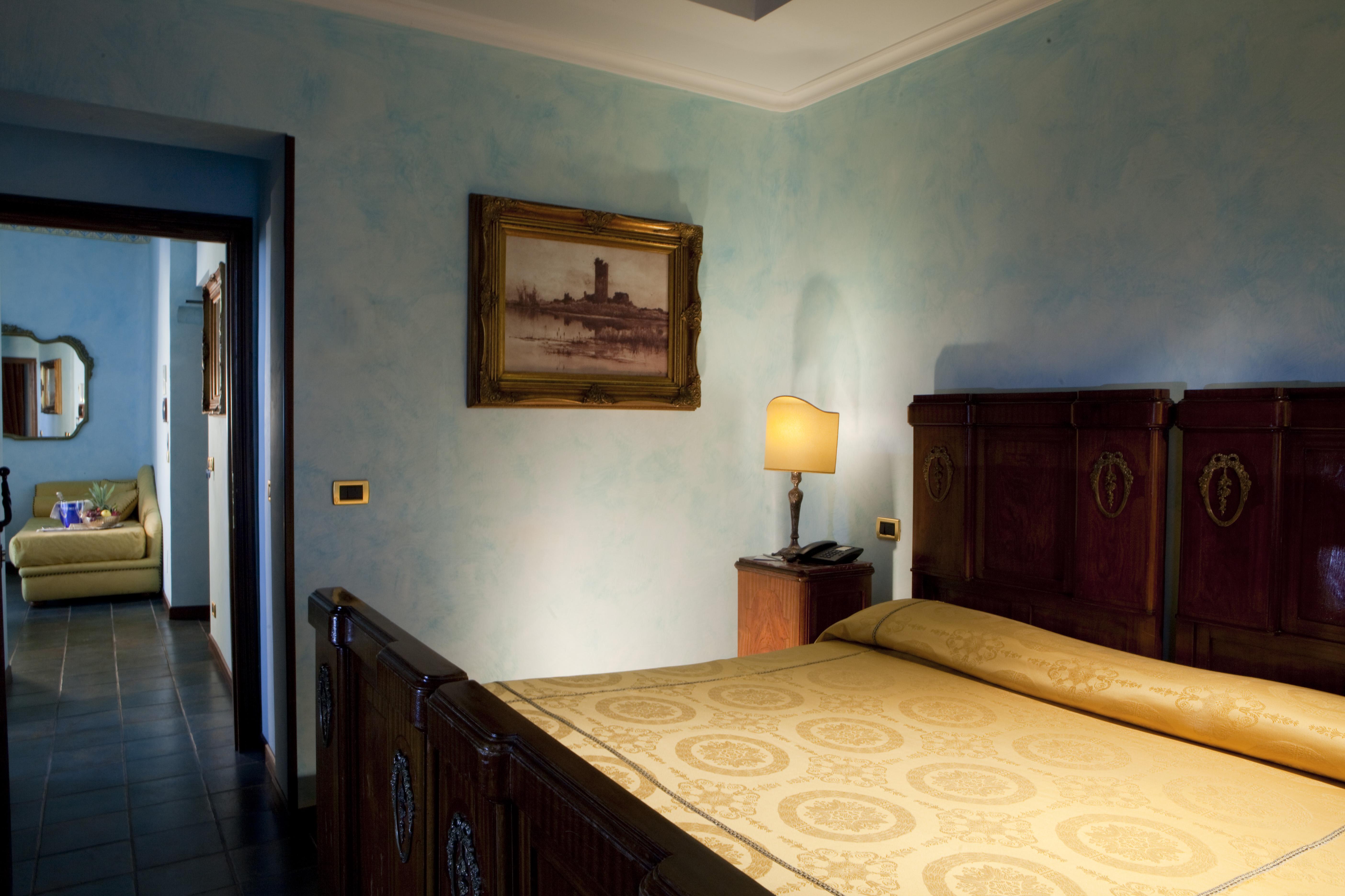 Castello Della Castelluccia Hotel Rome Exterior photo