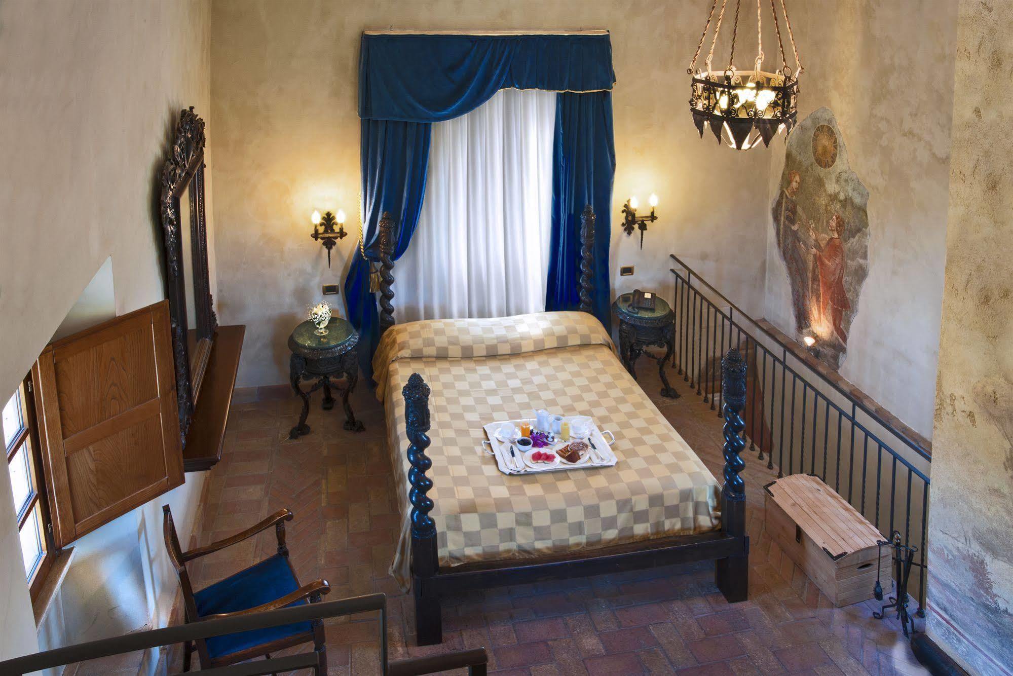 Castello Della Castelluccia Hotel Rome Exterior photo