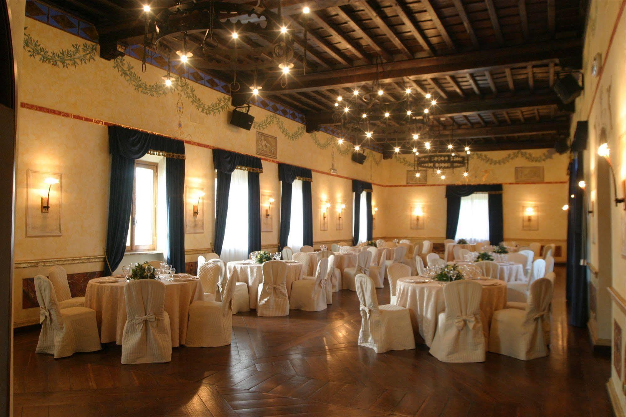 Castello Della Castelluccia Hotel Rome Exterior photo